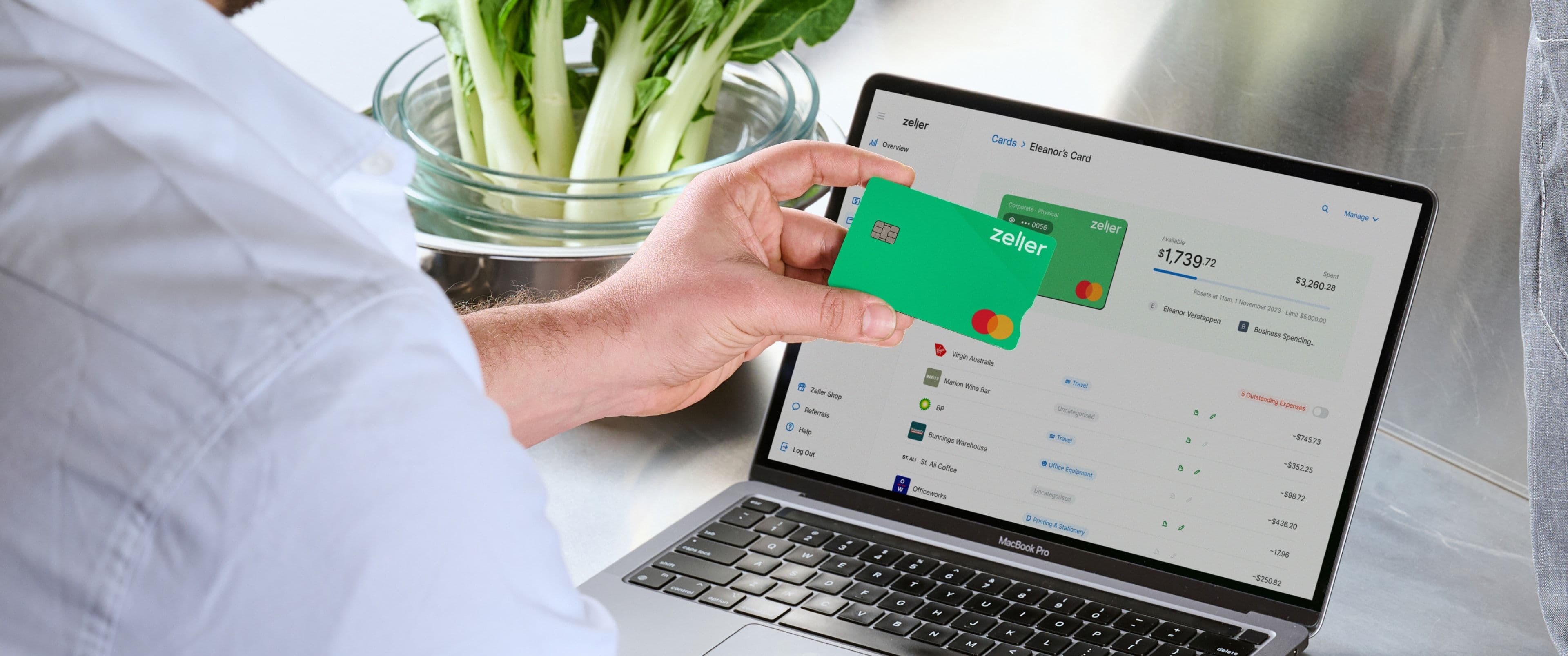 Zeller - Corporate card in green